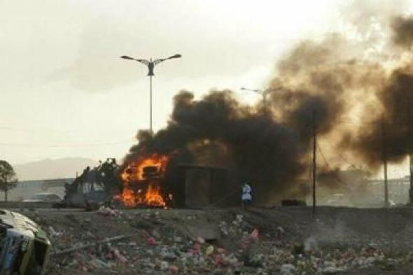 أخبار اليمن : العدوان يستهدف سيارتين لمواطنين في عمران
